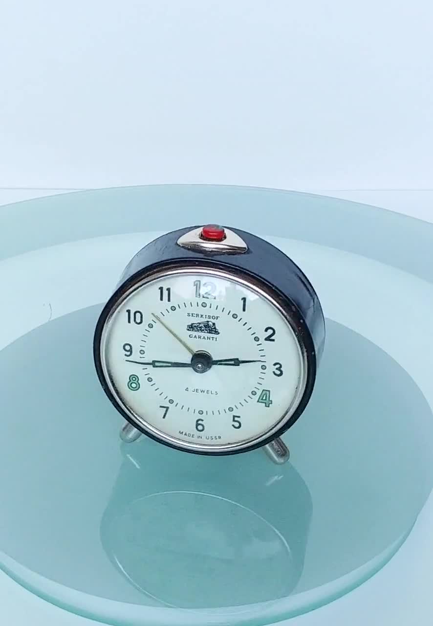 Vintage Soviet Alarm Clock ( SERKISOF Garanti ) Antique Mechanical