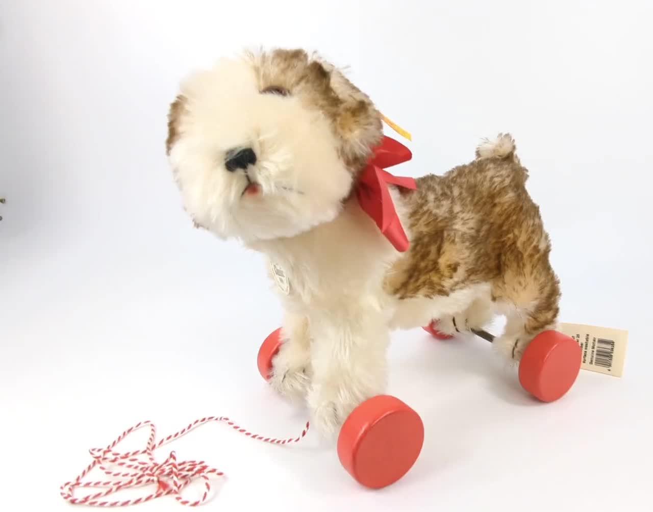 Steiff Dog Classic Molly 1927 on Wheels Mint 10 Inches Vintage