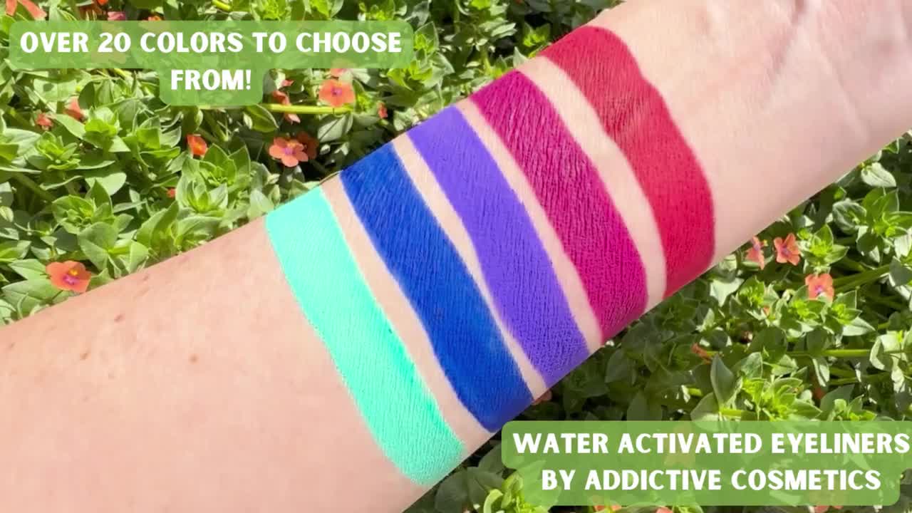 Water Activated Eyeliner -Pastel Aqua-Liners