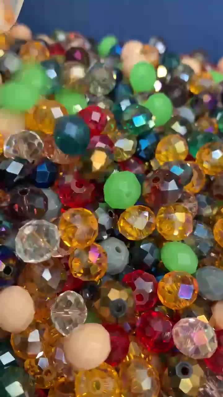 200Pcs Coloured Glass Beads for Jewelry Making,10mm Mixed Arcylic Dazzling  AB Color Bubblegum Beads with A Roll Crystal String Sparkling Round Glass