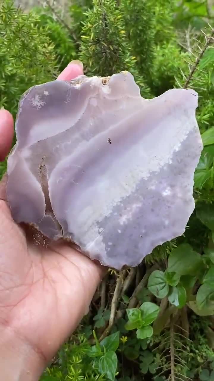 Raw Blue Chalcedony Slab Gemstone 85x90x10mm, Natural Healing