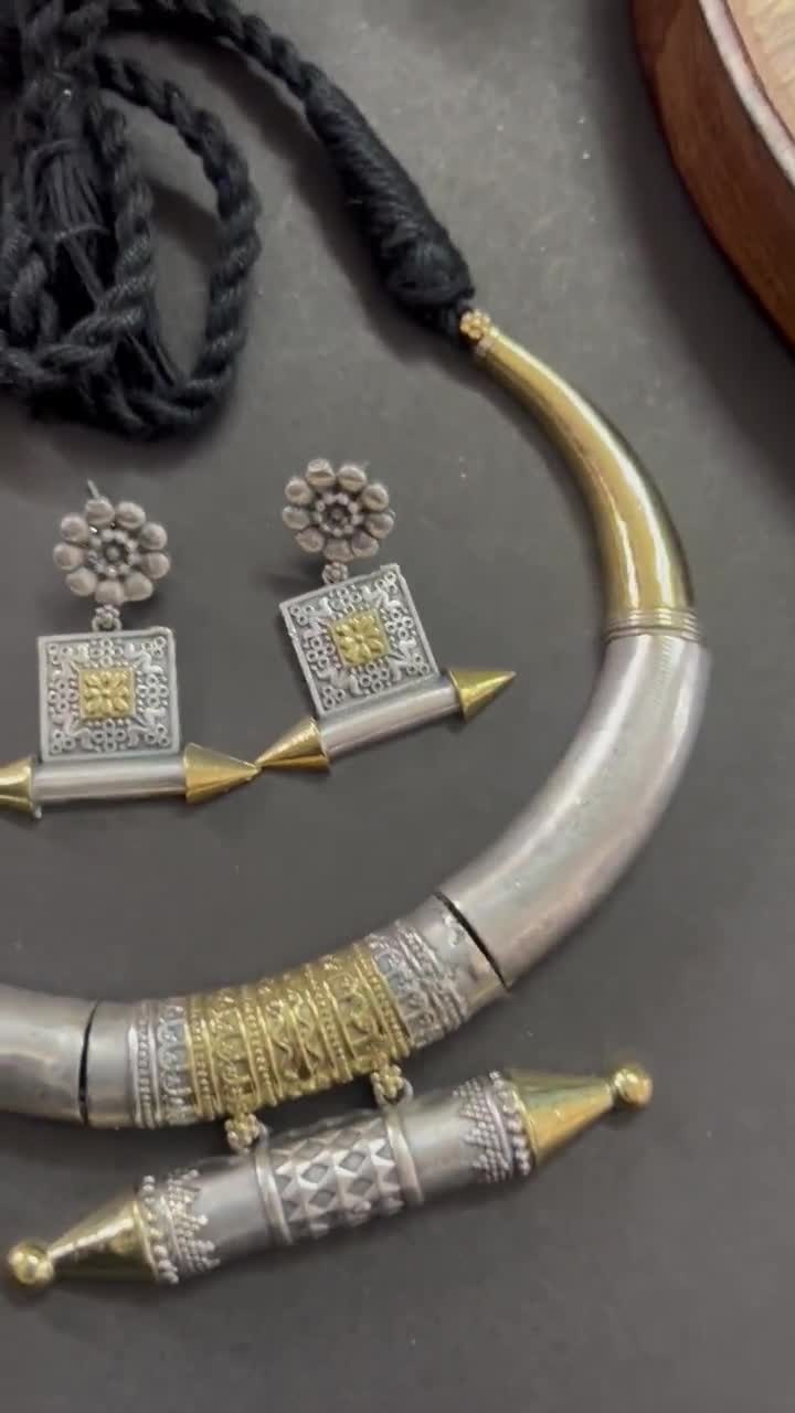 silver hasli hasli designs in gold