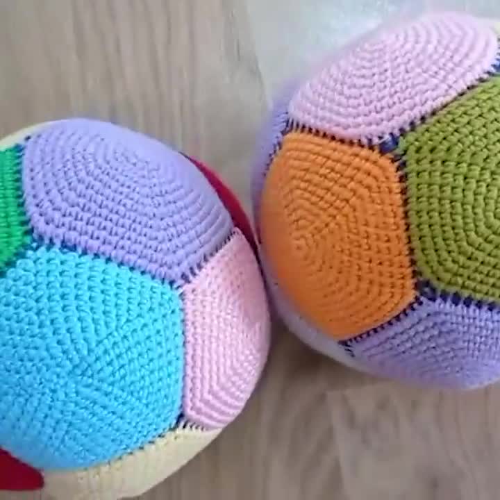 五角形ボール型かぎ針編みパターン | 赤ちゃん用かぎ針編みボール