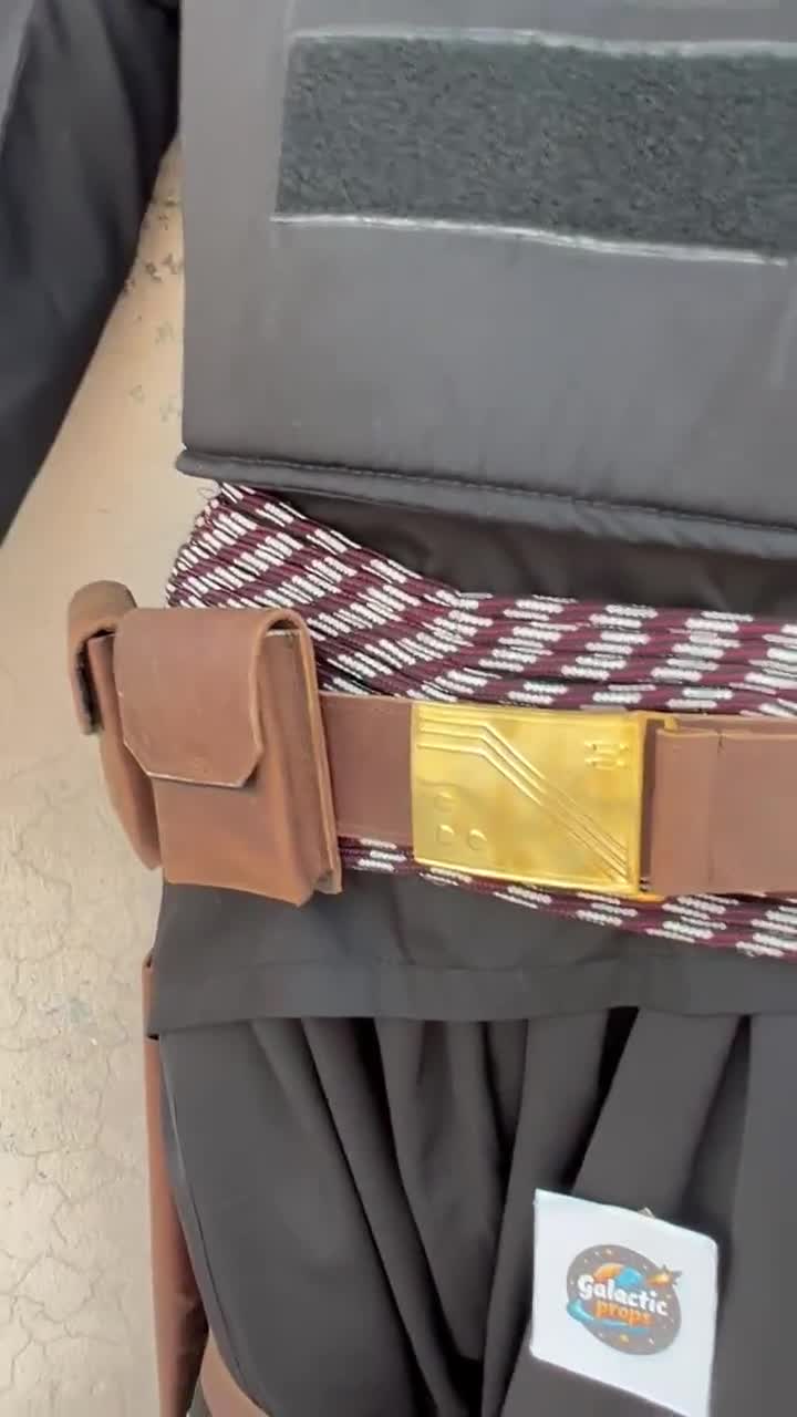Cosplay del Signore del Crimine Boba Fett / Completo Mandaloriano, Fatto a Mano video poster