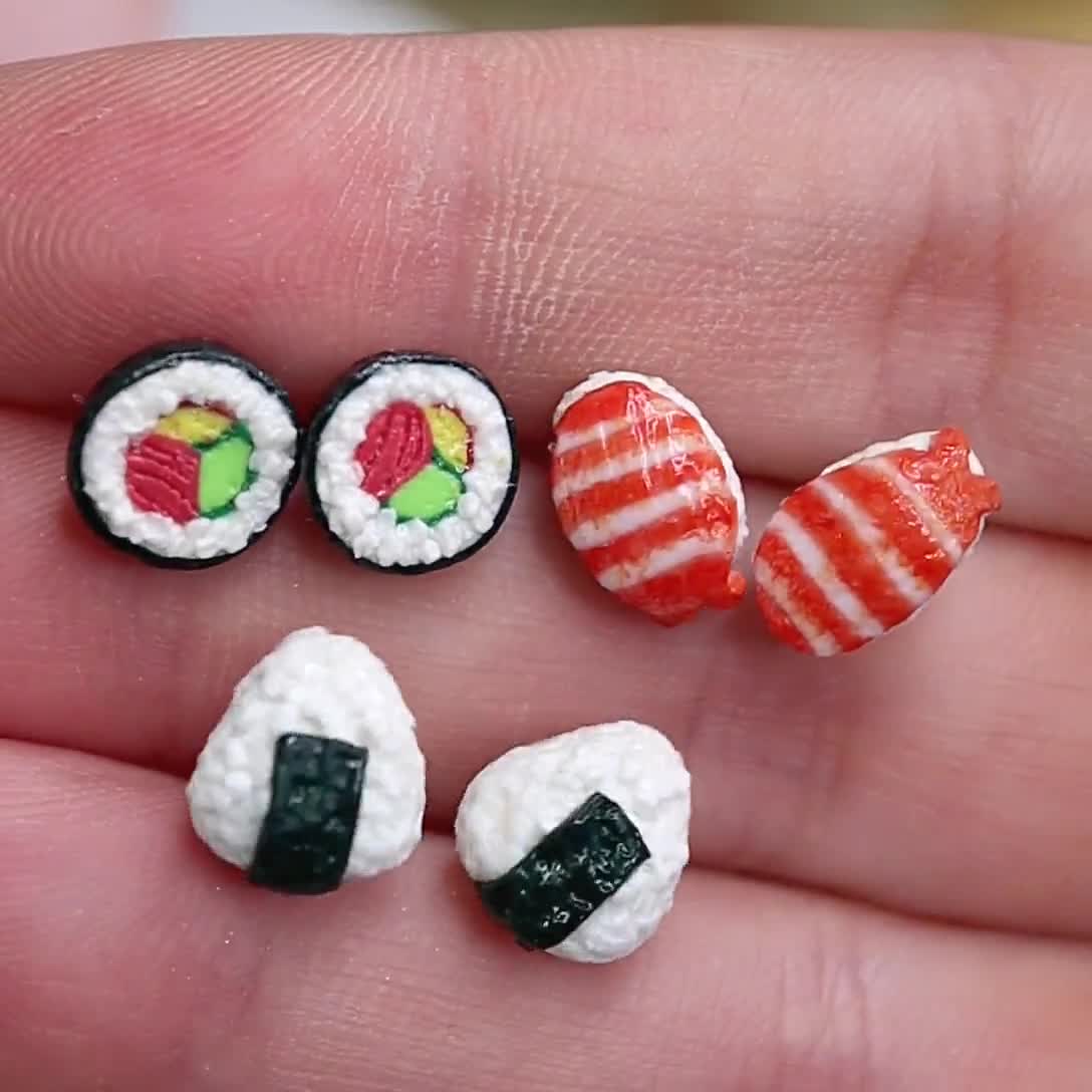 Sushi Maki Roll Amigurumi- Gift for Foodies- Unique Keychain- Sushi Lover  Gifts-Food Lover-Birthday-Best Friends-Stuffed Sushi Roll-Handmade