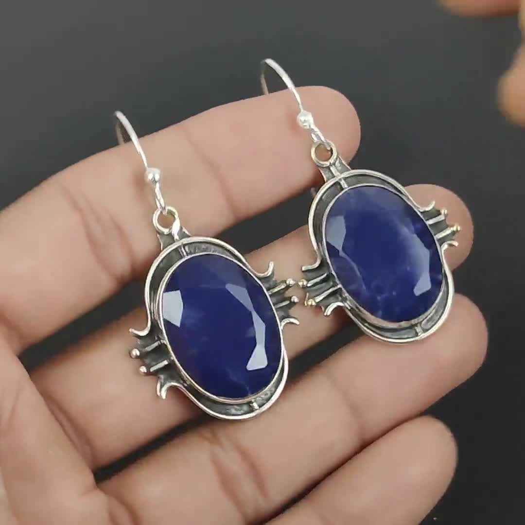 RSSE626 Orecchini A Perno In Argento 925 Con Zaffiro Grezzo Naturale - Fatti A Mano, Unici