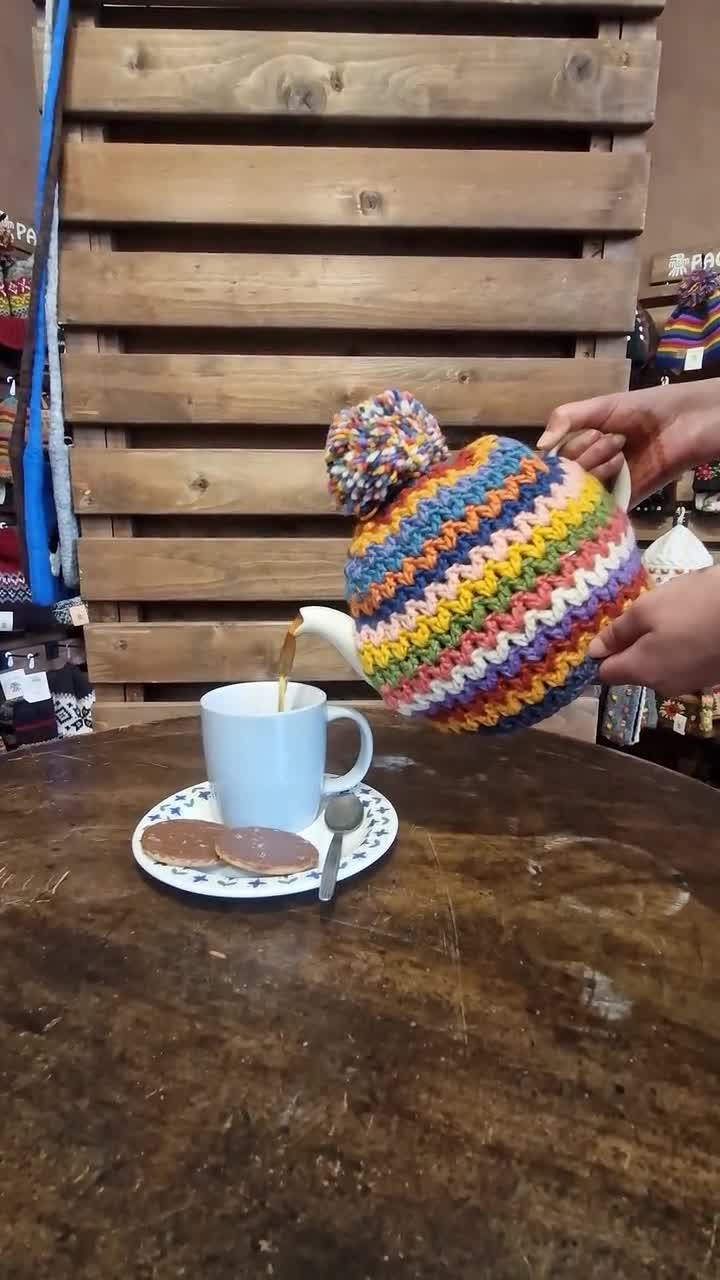 ポミ。 です　　　R&D.M.Co- CATCH ME TEA COSY ポミ。 です R&D.M.Co- CATCH ME TEA COSY 6023) R&D.M.Co