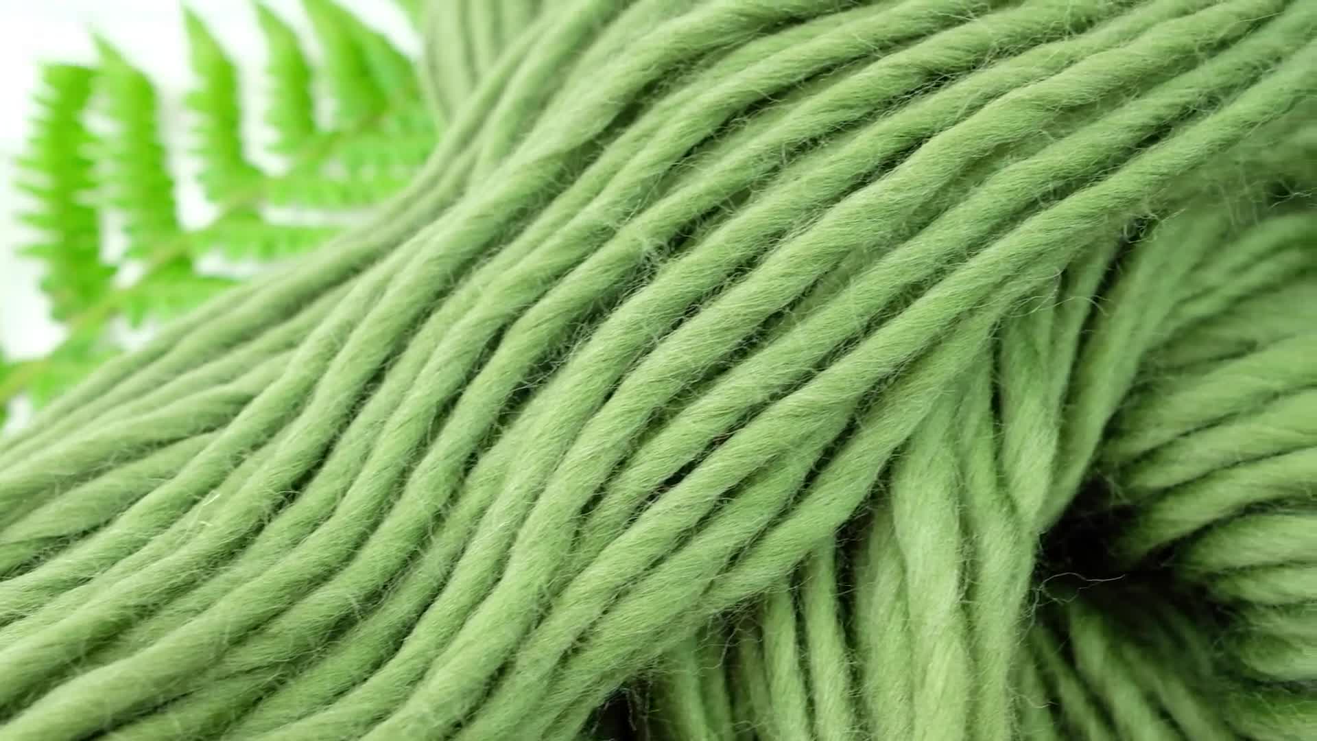 Super Chunky Wool Yarn - Olive – Namaari
