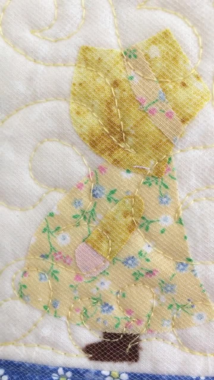 Yellow Sunbonnet Sue Easel Quilt | Mini Art Quilt | 4