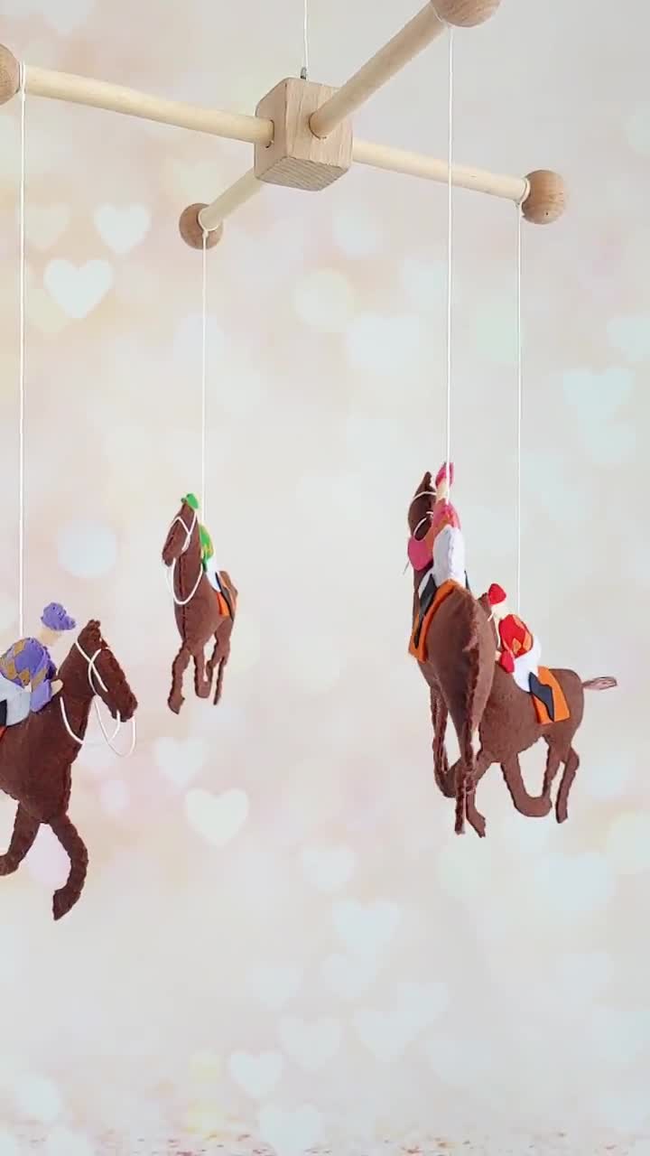 ドローイング『Baby Mobile』 Amazon.com : Hollowfly Western Cowboy Baby Mobile for Crib