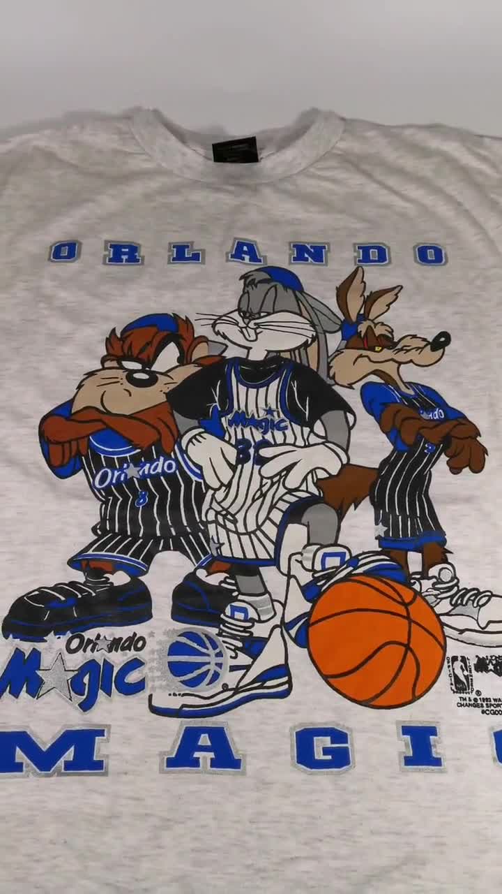 Vintage Looney tunes Taz nba basketball Orlando magic shops shirt