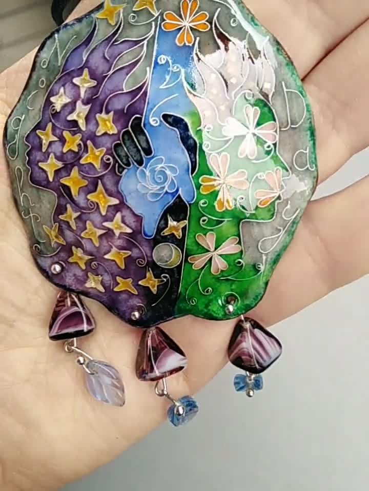 昼と夜 - 七宝焼きの顔 - Etsy 日本