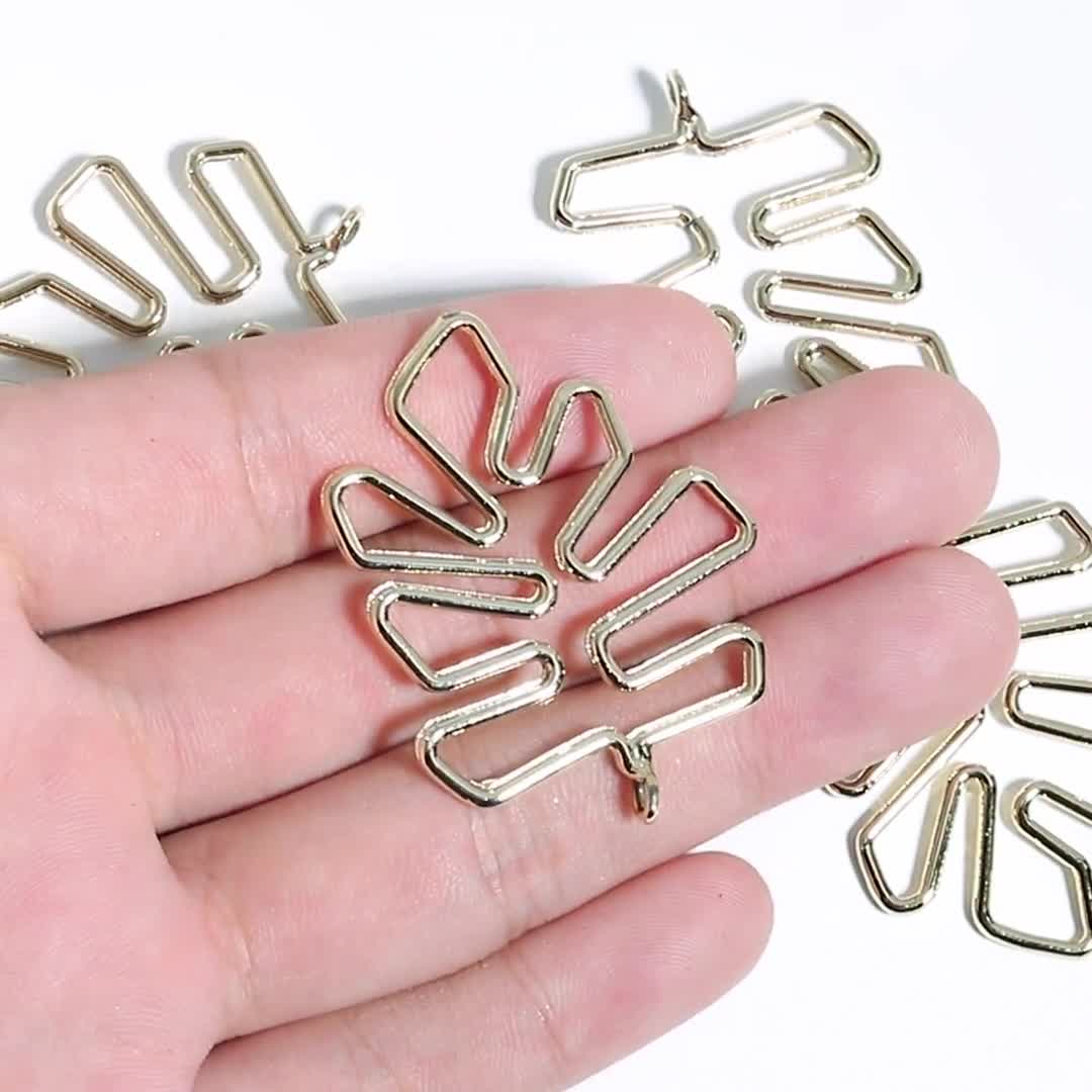 Big Leaf Shaped Charms- Zinc Alloy Earring Finding - Gold