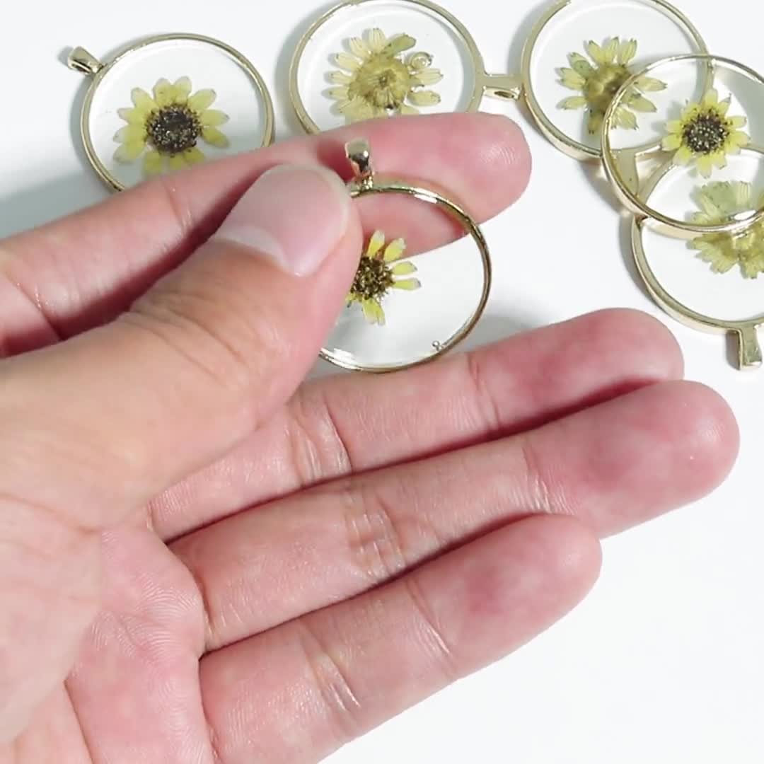 Epoxy Resin Round Real Flower Earring Charms - Epoxy Resin