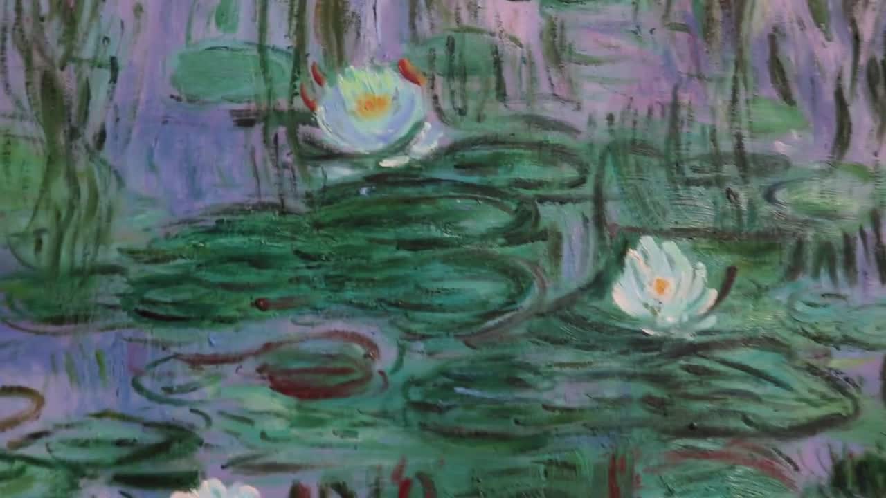 青い睡蓮 - クロード・モネの手描きの油絵のレプリカ、夜に