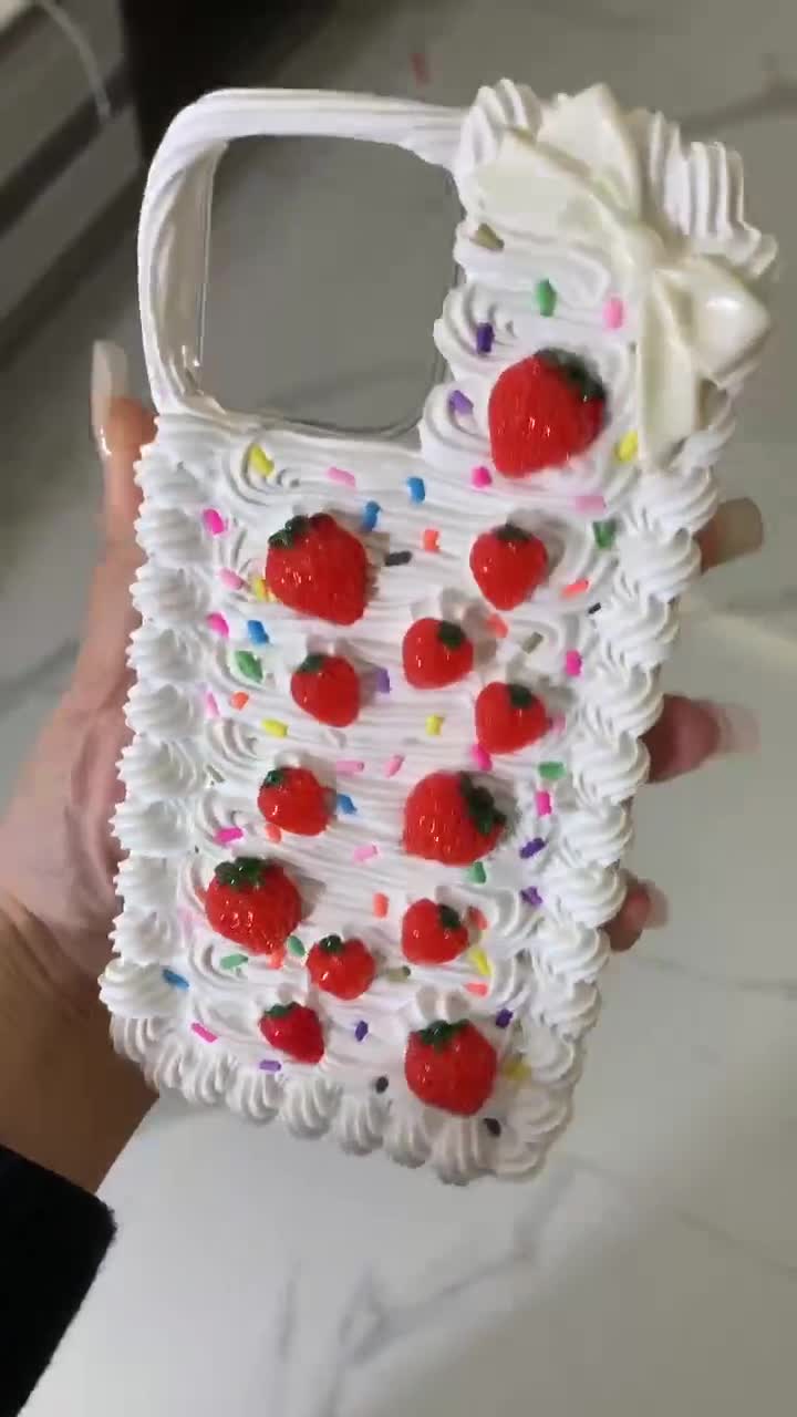 iPhoneアクセサリー cake Strawberry Cake Decoden Phone Case for All Brand, Kawaii