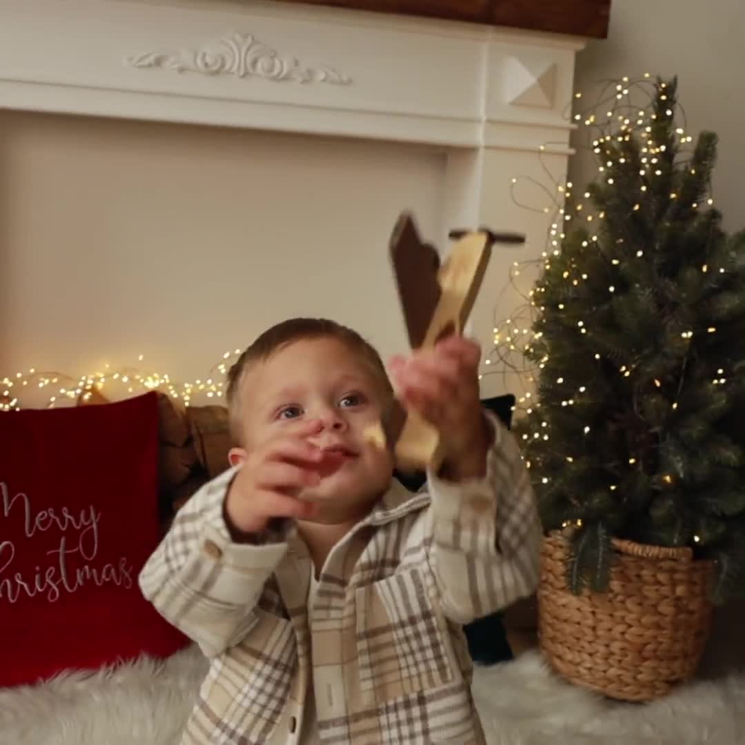 JOKFEICE Wooden Plane For Toddler, 12 Pieces Airliner Helicopter