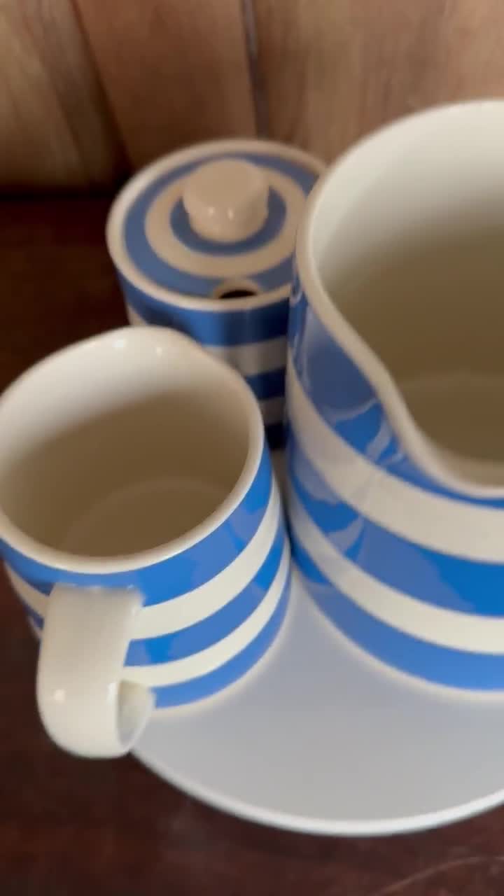 ヴィンテージ コーニッシュウェア ブルー＆ホワイト ストライプ