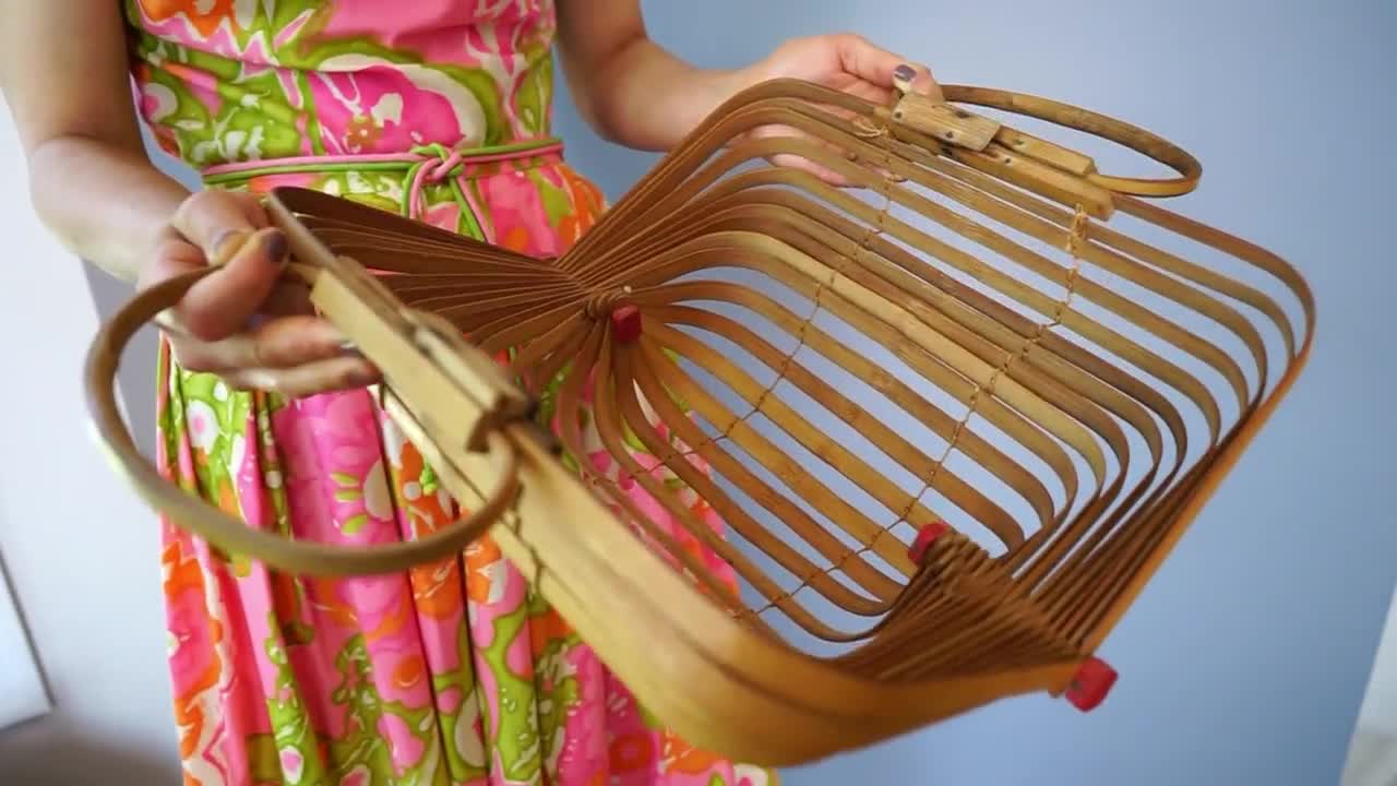 Vintage 1950s 1960s bamboo folding collapsible fishing basket