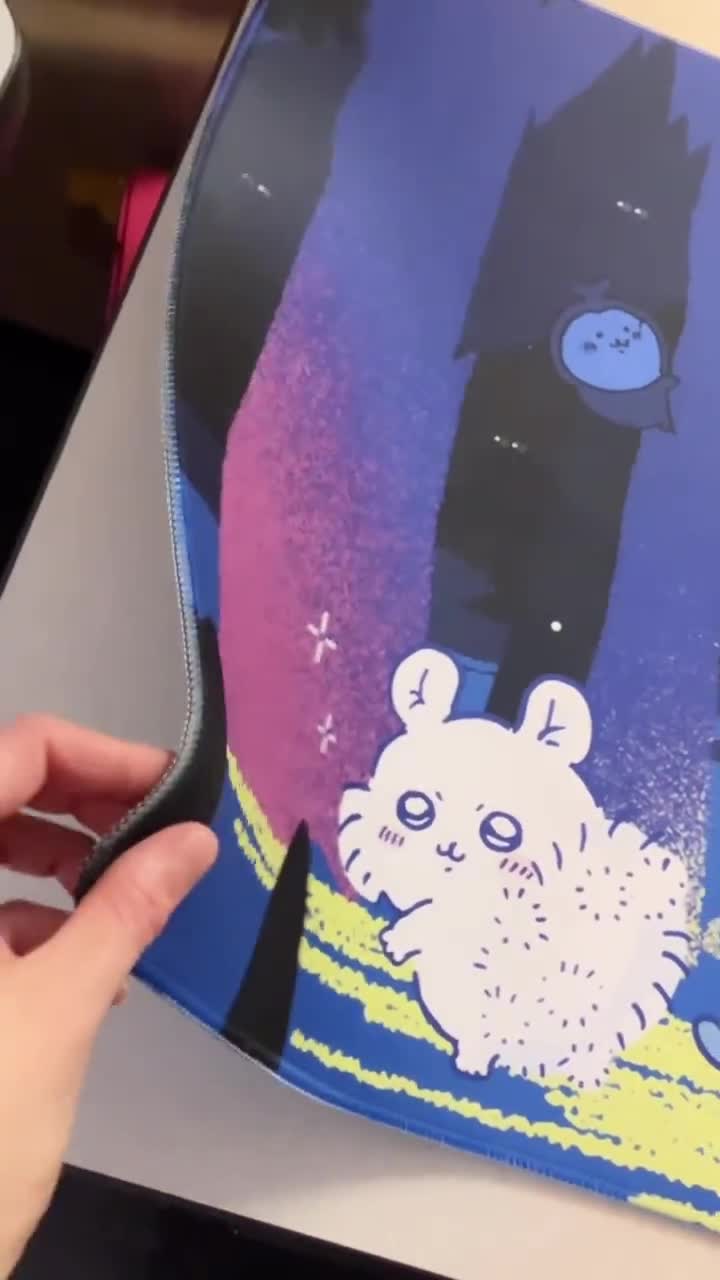 Chiikawa XL Desk Mat 36