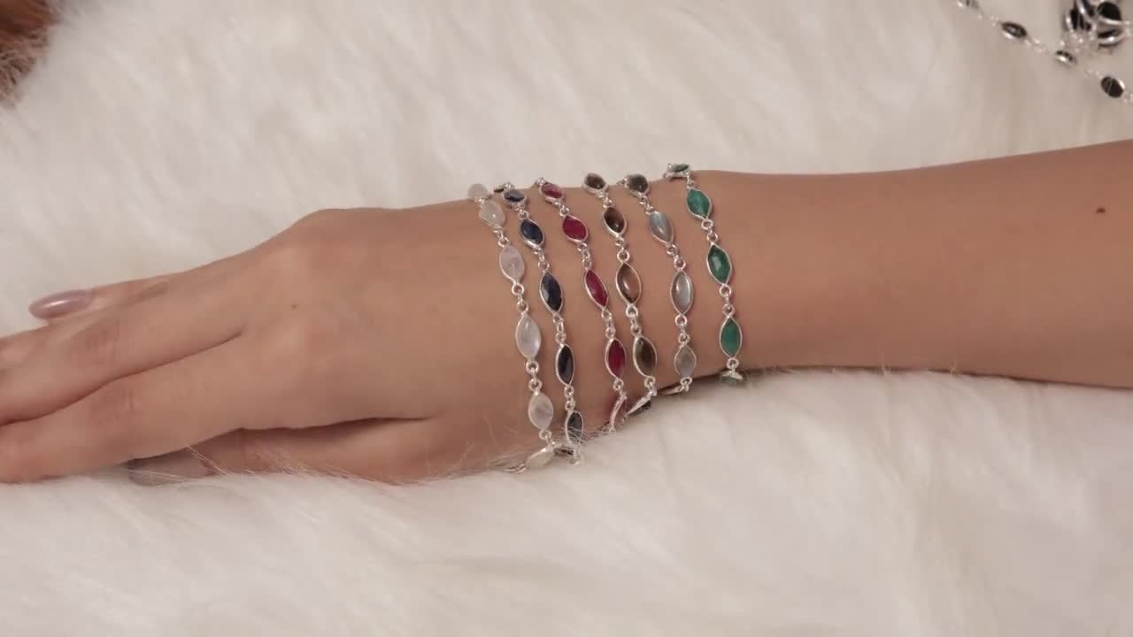 Bracelet semi-ouvert déclaration amitié Double pierres naturelles