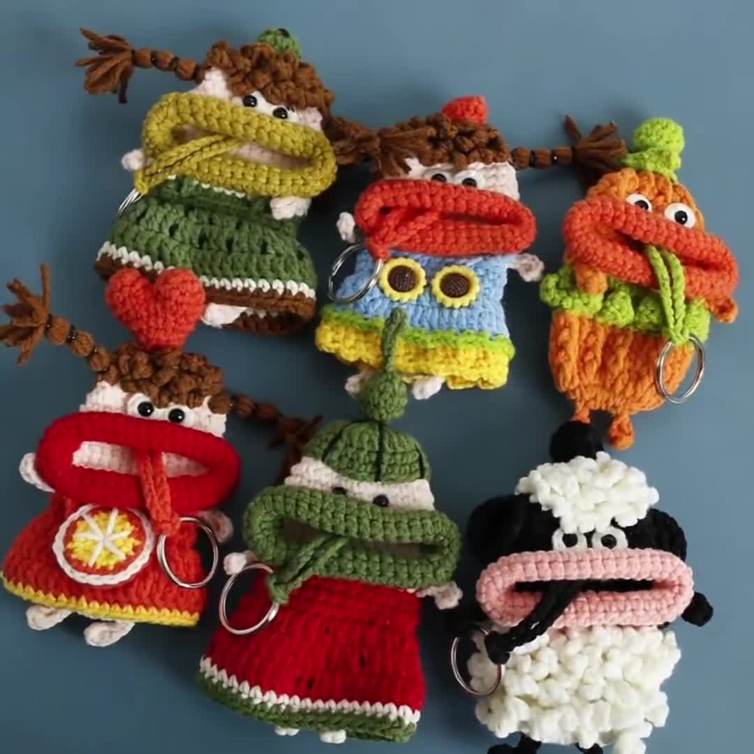 Handmade Crochet Cartoon Sausage Mouth Key Pouch, Cute Knitted