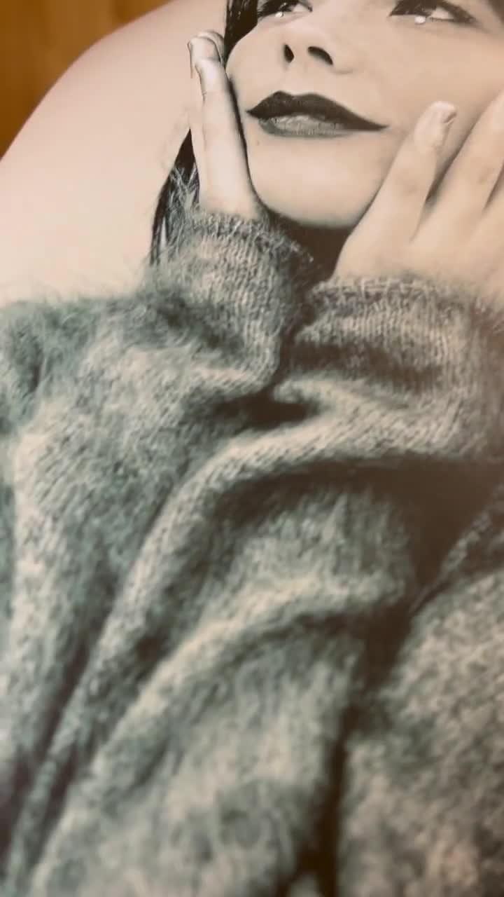 Björk Poster, Bjork 1993 Debut Album Photo Print, Pop Art