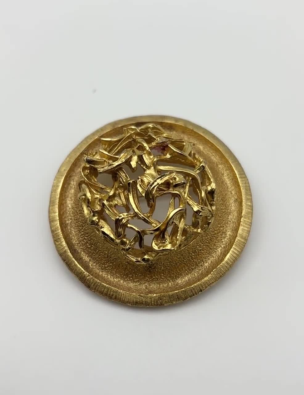 Hattie Carnegie Filigree Dome Brooch Signed-rare-vintage - Etsy