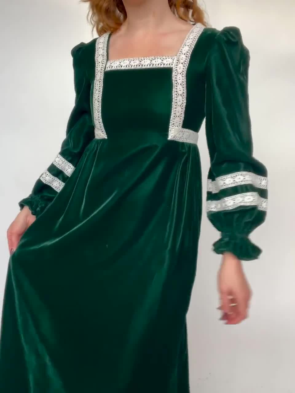 Gown Green 60s Dress Victoria Royal 1960s Kelly Green Silk Satin Sequined  Beaded Vintage Gown Dress