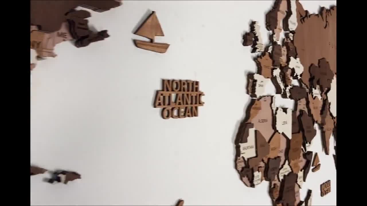 Line Wooden World Map - Minimalistic Wall Decoration - 68travel