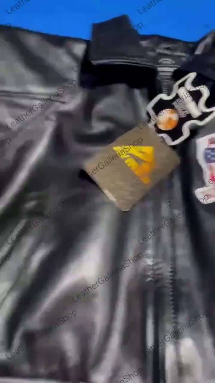 Avirex USA Bauchfreie Lederjacke Schwarz Varsity Bomber Damen Retro 1975 video poster