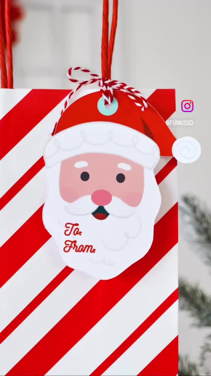 DecoPac 24 Decorazioni Per Torta Natalizia - Babbo Natale Sulla Slitta Con Renna, In Plastica Alimentare, 12,4 X 7,9 Cm