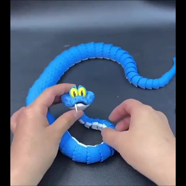3Dプリントされた青いヘビのおもちゃ、ズートピアのゲイリー・スネーク