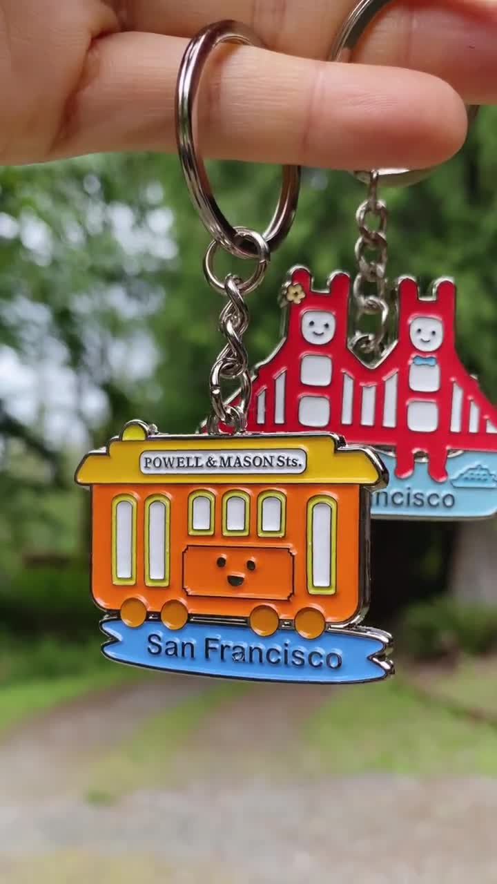 サンフランシスコ、カリフォルニアのクマのキーホルダー - Etsy 日本
