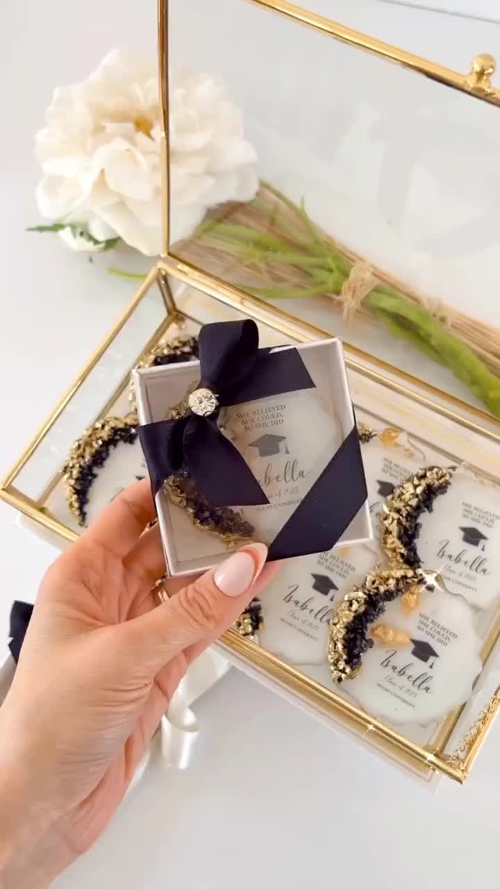 Axcheck 25 Sets Graduation Party Favors For Guests Cheers To The