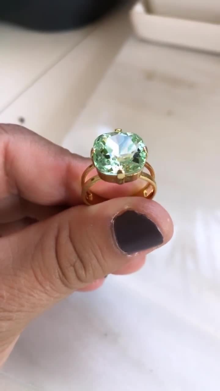 ★SENTIMENTS★ NO.236 [MINT GREEN] RING 1.98ct Mint Tourmaline ring – Yasuko Azuma Jewelry