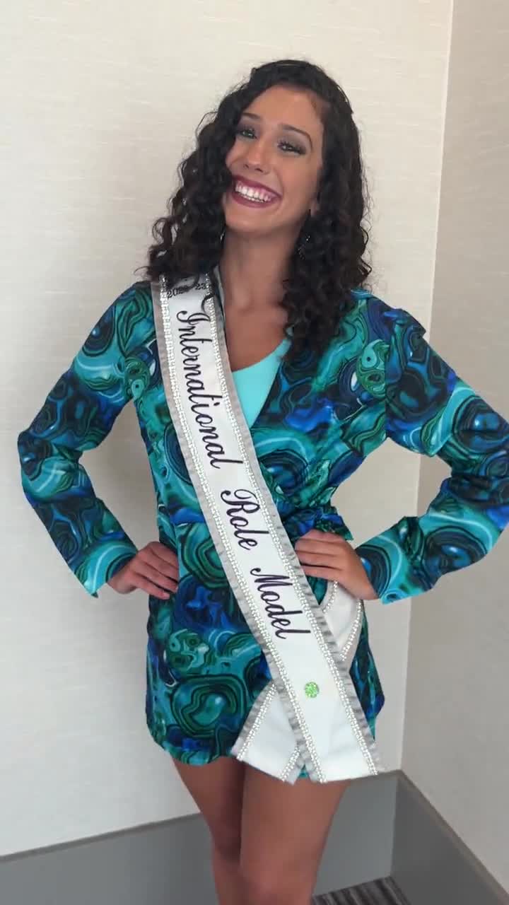 Buy Petite Bow: Magnet for Pageant Contestant Number Sashes