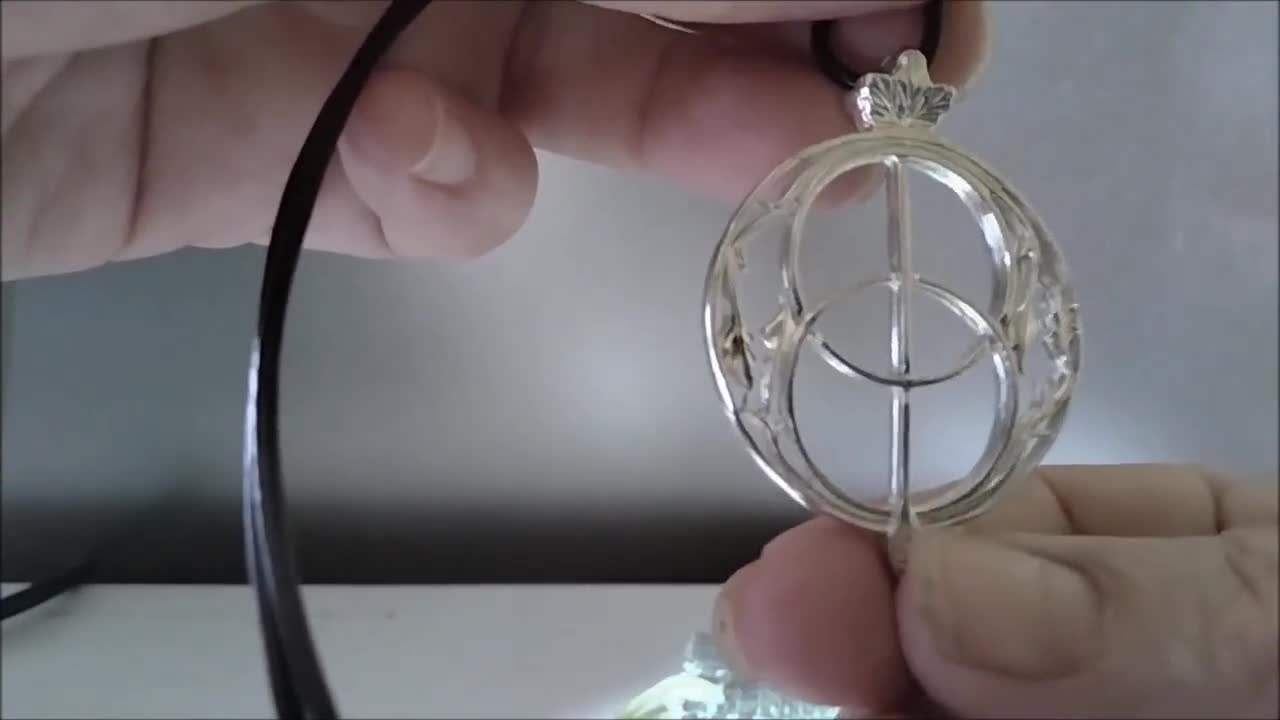 Chalice well vesica piscis amulet Avalon celtic pendant 925 sterling silver  necklace charm