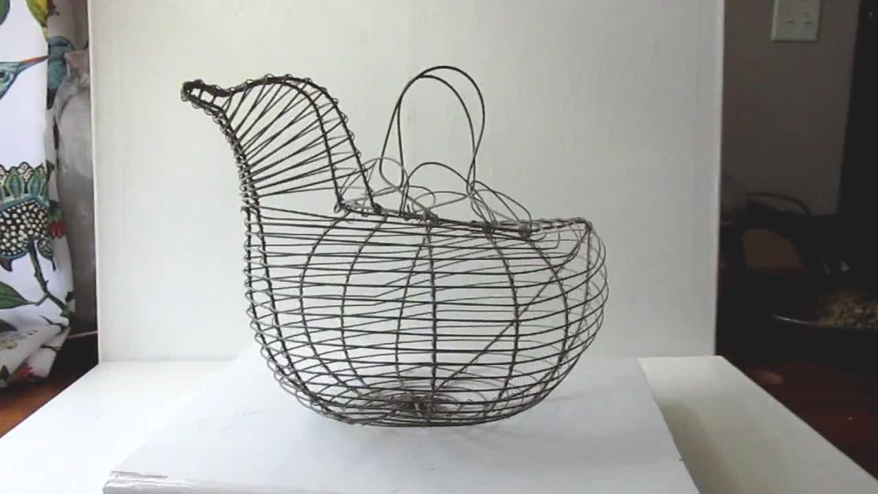 Vintage Egg Holder Wire Basket Hen Chicken Bird Metal w/ Handles