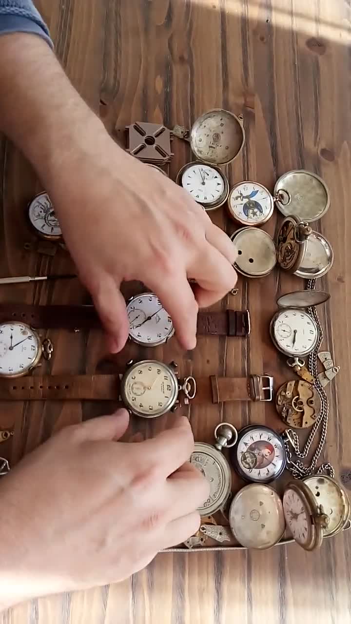 Pocket wrist outlet watch