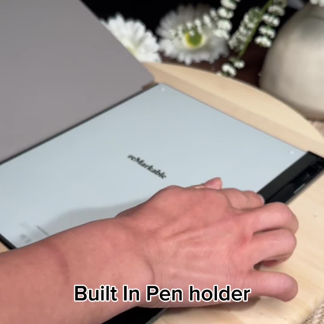 ア*ん様 reMarkable2 純正カバー ペン付 初期化済 動作確認済 ア*ん様 reMarkable2 純正カバー ペン付 初期化済 動作確認済