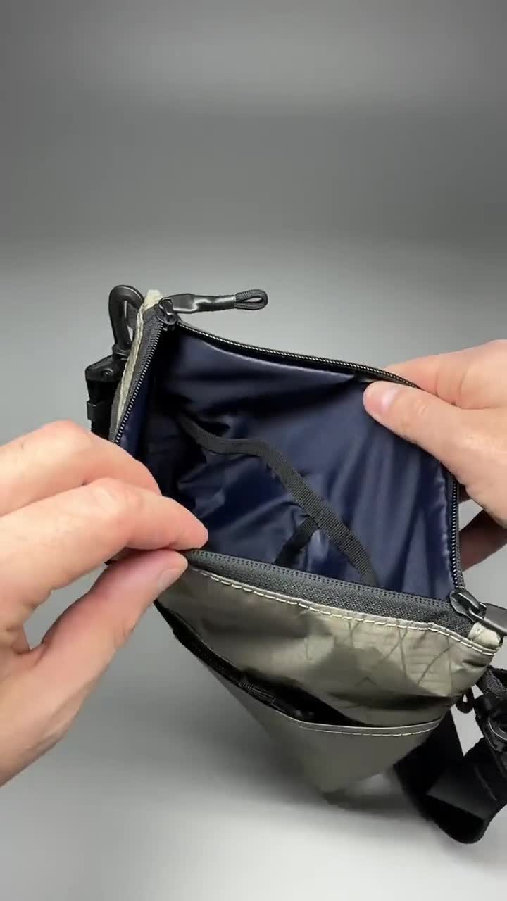 防水X-Pacメッセンジャーバッグ：テックウェア通勤用ショルダーバッグ