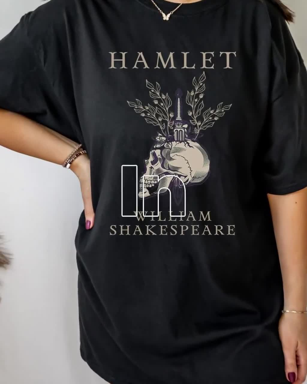 Women's T-Shirts [Out of Print] William Shakespeare / Hamlet Scoop Neck Tee (Black) (Womens) She_Be_Little_But_Fierce_Willi