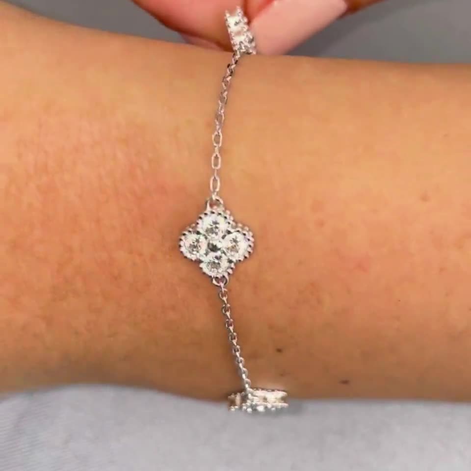 ★tow tow archive★ Clover Symbol Bracelet Daisy TBH12ABTB00 The Clover Collection – Topaz & Ruby