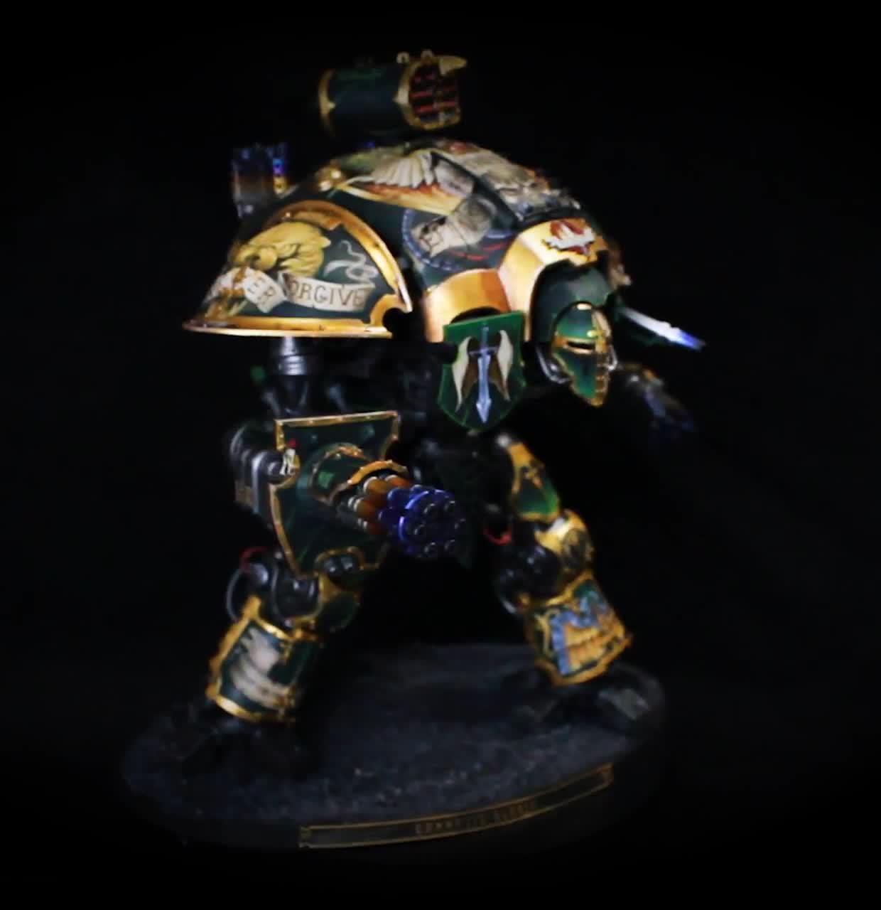 ウォーハンマー40k インペリアルナイト 塗装完成品 ウォーハンマー40k インペリアルナイトパラディン ミニチュアペイント
