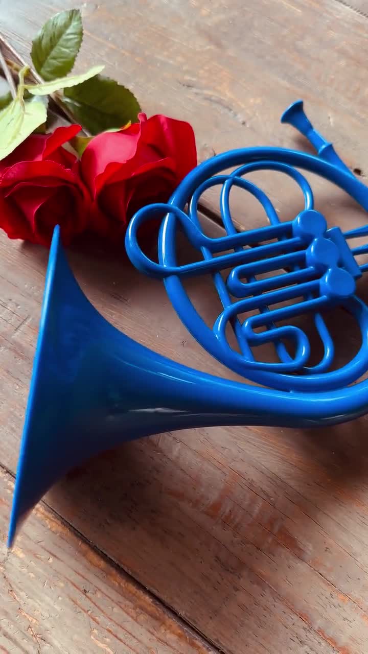 Decoración de trompa azul: regalo legendario totalmente en 3D. ¡Espéralo! video poster