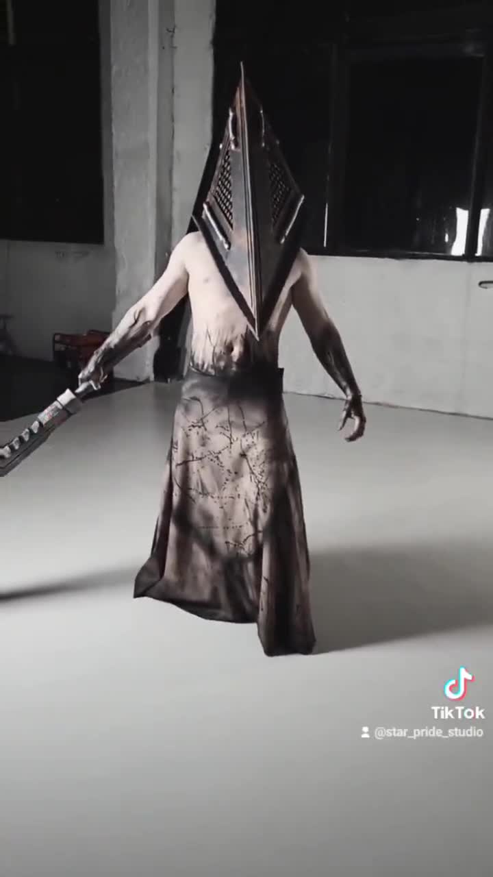 Pyramid Head Male Costume Silent Hill Cosplay Fine Quality 