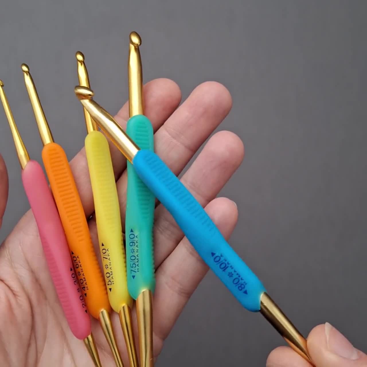 Double-ended Japanese Hamanaka Raku-raku Crochet Hook - Etsy