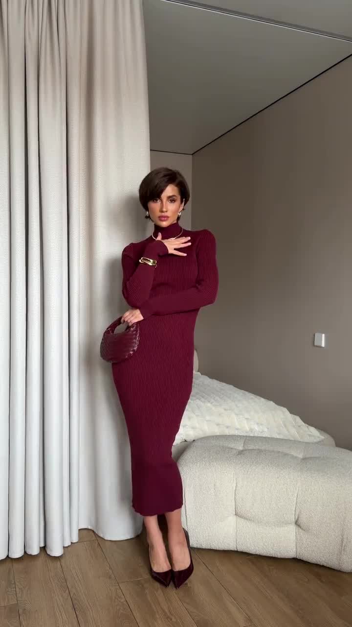 burgundy ribbed maxi dress Wine Red Ribbed Knit Bodice Maxi Dress - All Dresses