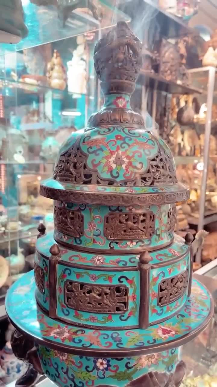 19世紀アンティークの中国皇帝用香炉（ペア）七宝焼き、ブロンズと底に